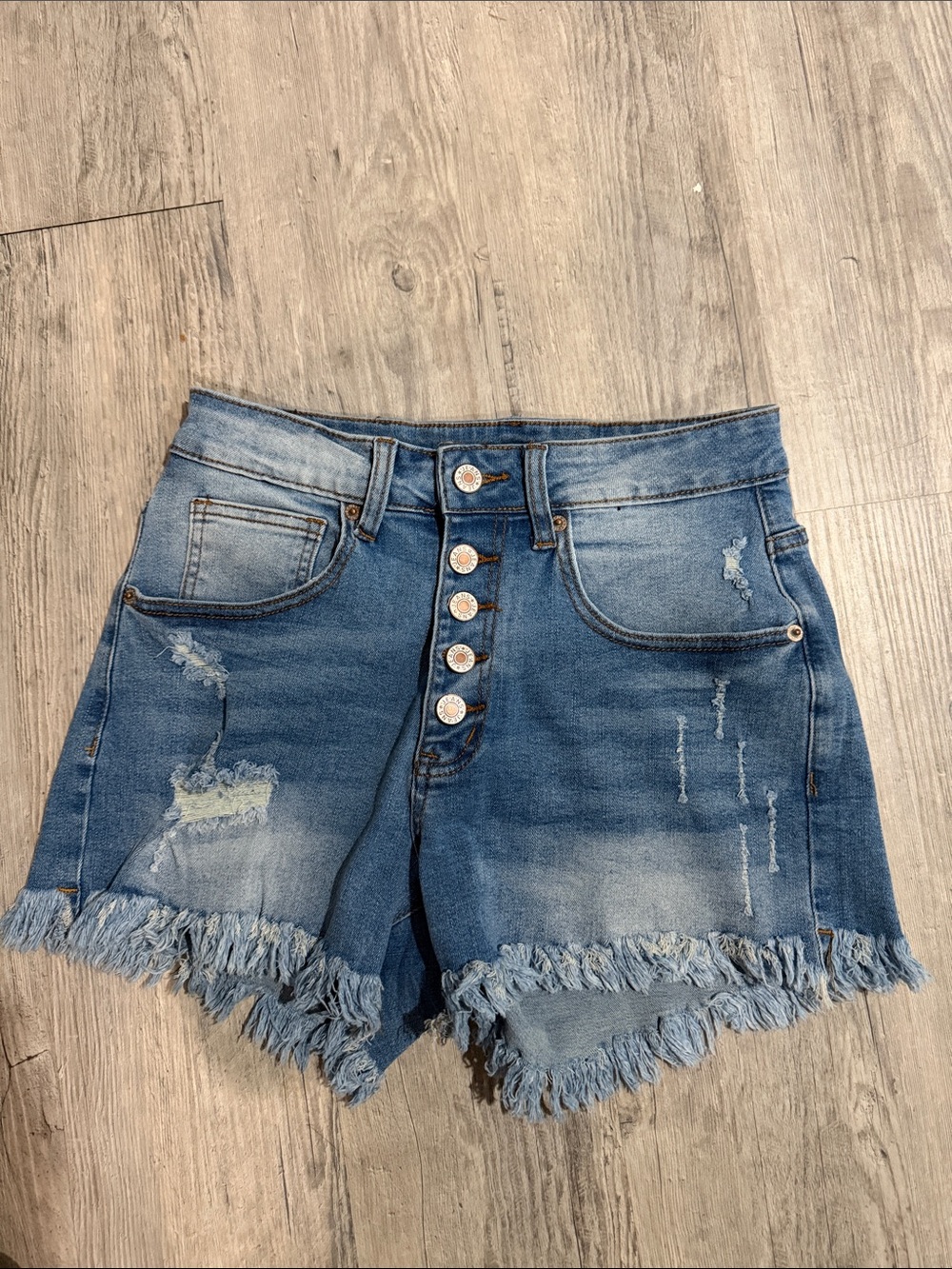 Denim Frayed Hem Button-Front Women's Shorts - Blue